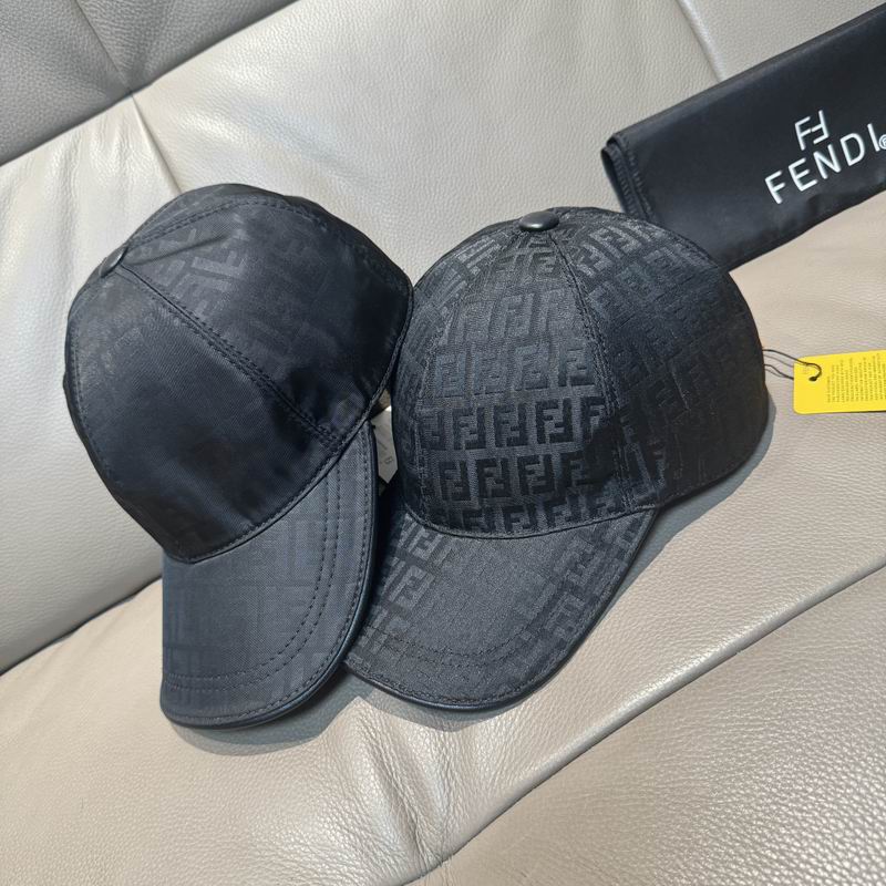 Fendi cap dx35